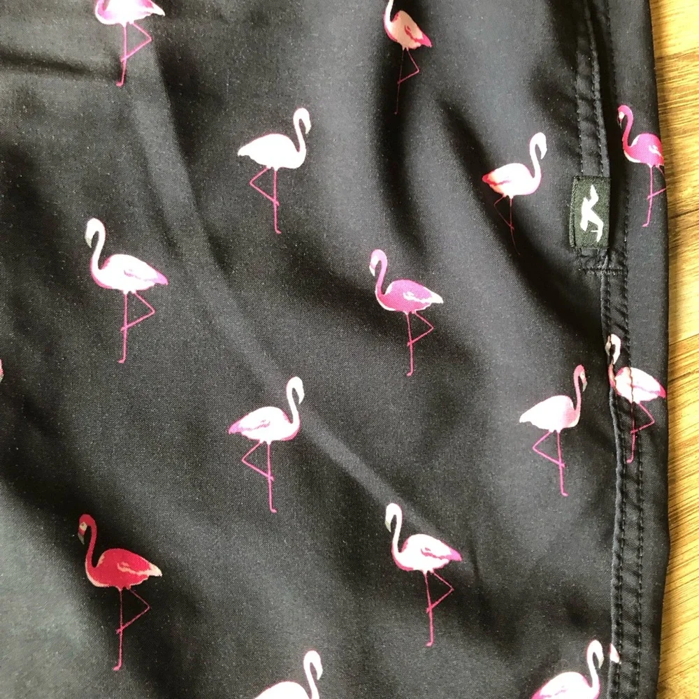 Men’s Black w/ pink Flamingos swim trunks  Hollister  Size Medium